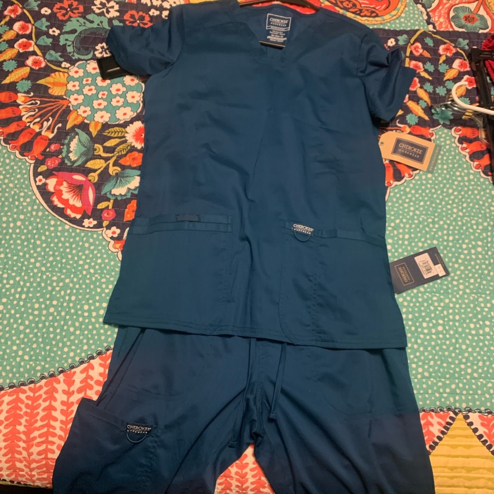 Cherokee scrubs